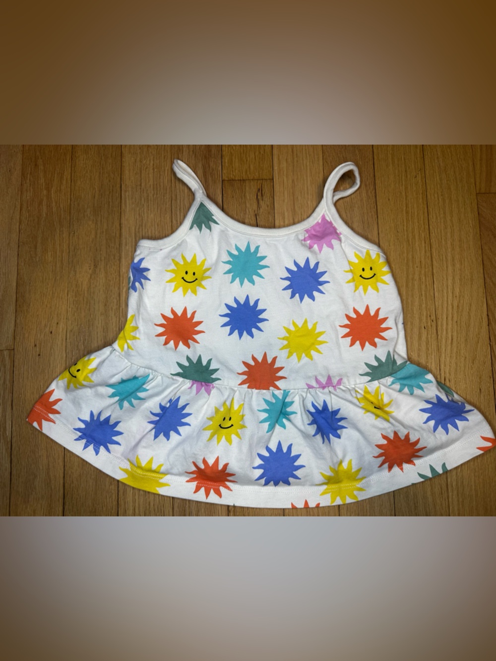 Hanna Andersson White Tank Top with Multicolor Sunbursts Size: 5